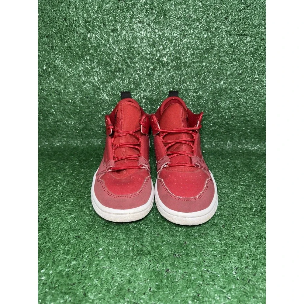 Air Jordan Fadeaway GS Boys Size 4.5Y Red Basketball‎ Shoes Sneakers AO1331-600